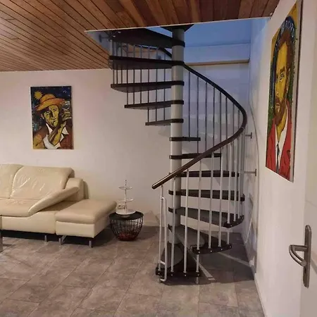 B01 Between Cologne & Bonn With Nature Access *