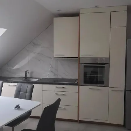 Apartment B01 Between Cologne & Bonn With Nature Access