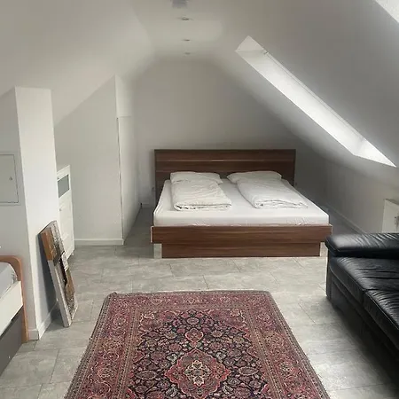 B01 Between Cologne & Bonn With Nature Access Troisdorf