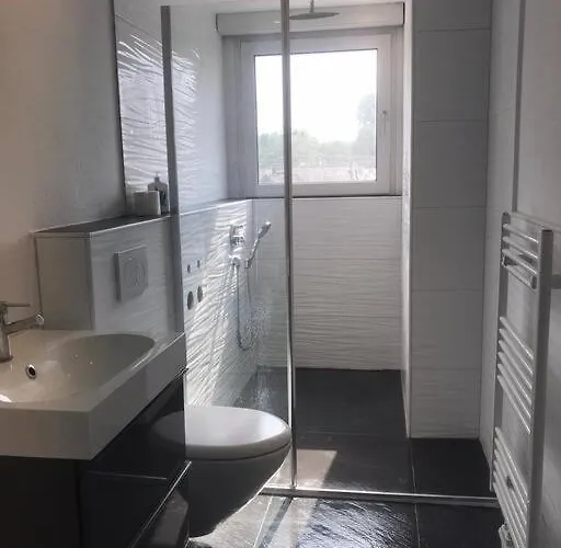 B01 Between Cologne & Bonn With Nature Access * Troisdorf