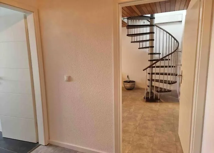 B01 Between Cologne & Bonn With Nature Access Appartamento Troisdorf